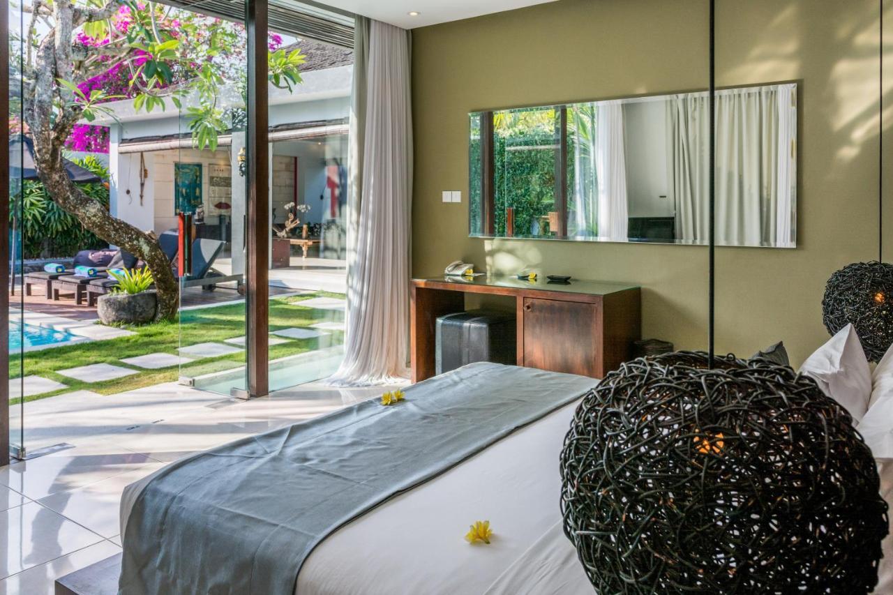 Kembali Villa Seminyak